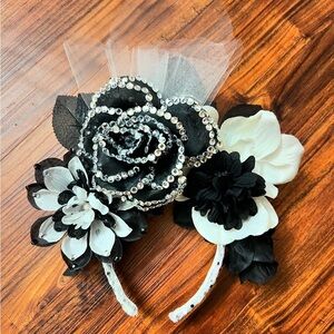 Pin Up Hair Crown: White Floral Headband